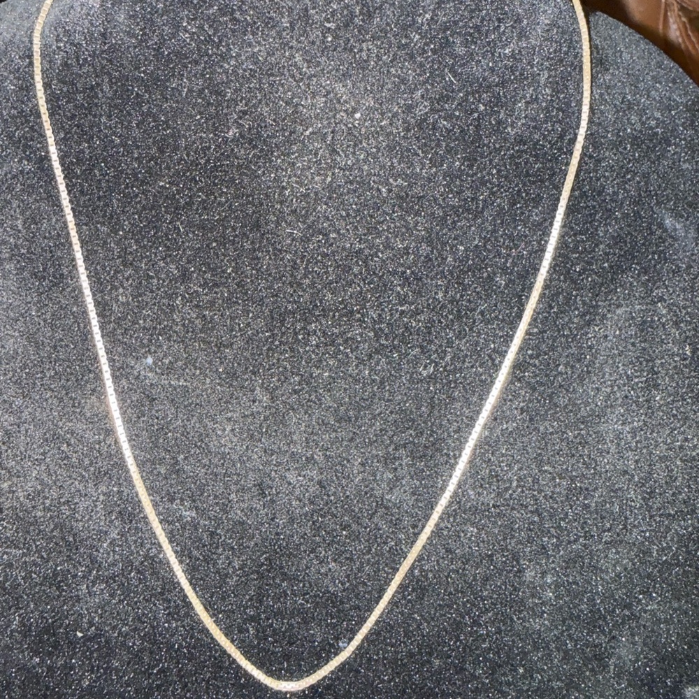 Elegant silver 925 box Necklace